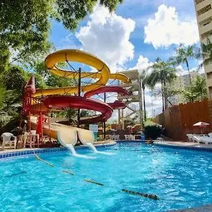 Apartamento Golden Dolphin Express, Caldas Novas