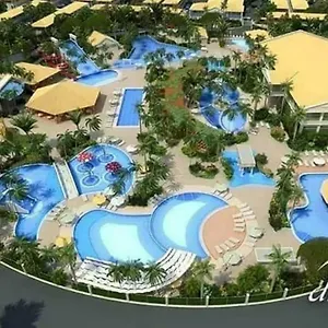 Apartamento Lacqua Diroma Fogão Micro-ondas Geladeira Park Aquático 5 Pessoas, Caldas Novas